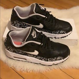 Air Max 90 Heart Print